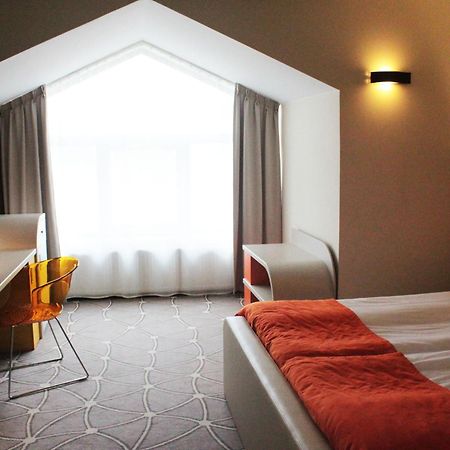 Hotel Eclipse Domasław Exteriér fotografie