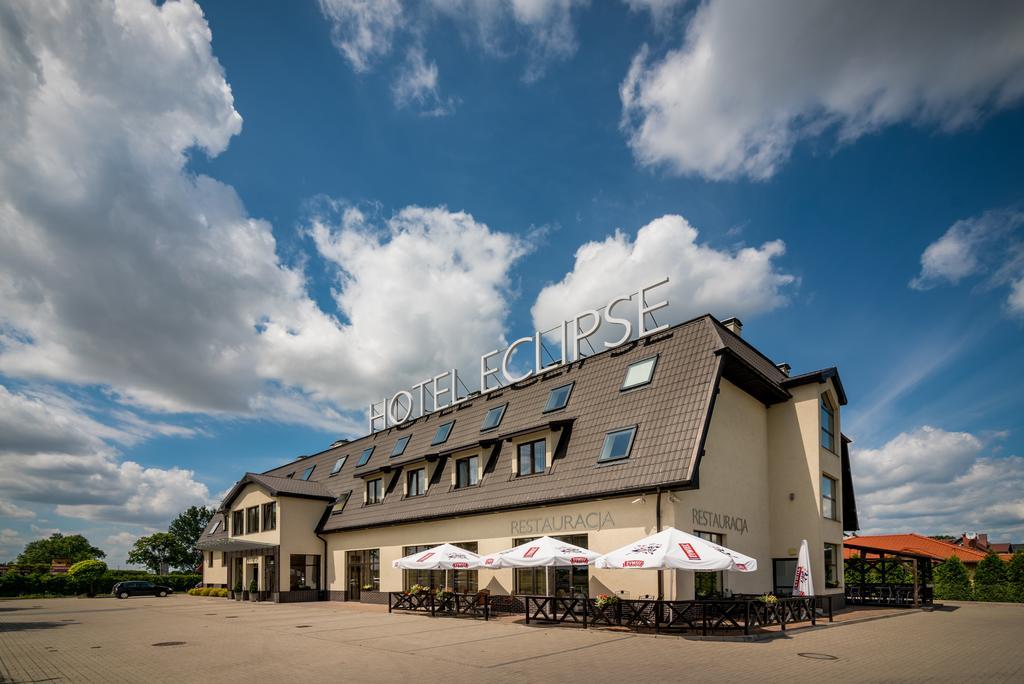 Hotel Eclipse Domasław Exteriér fotografie