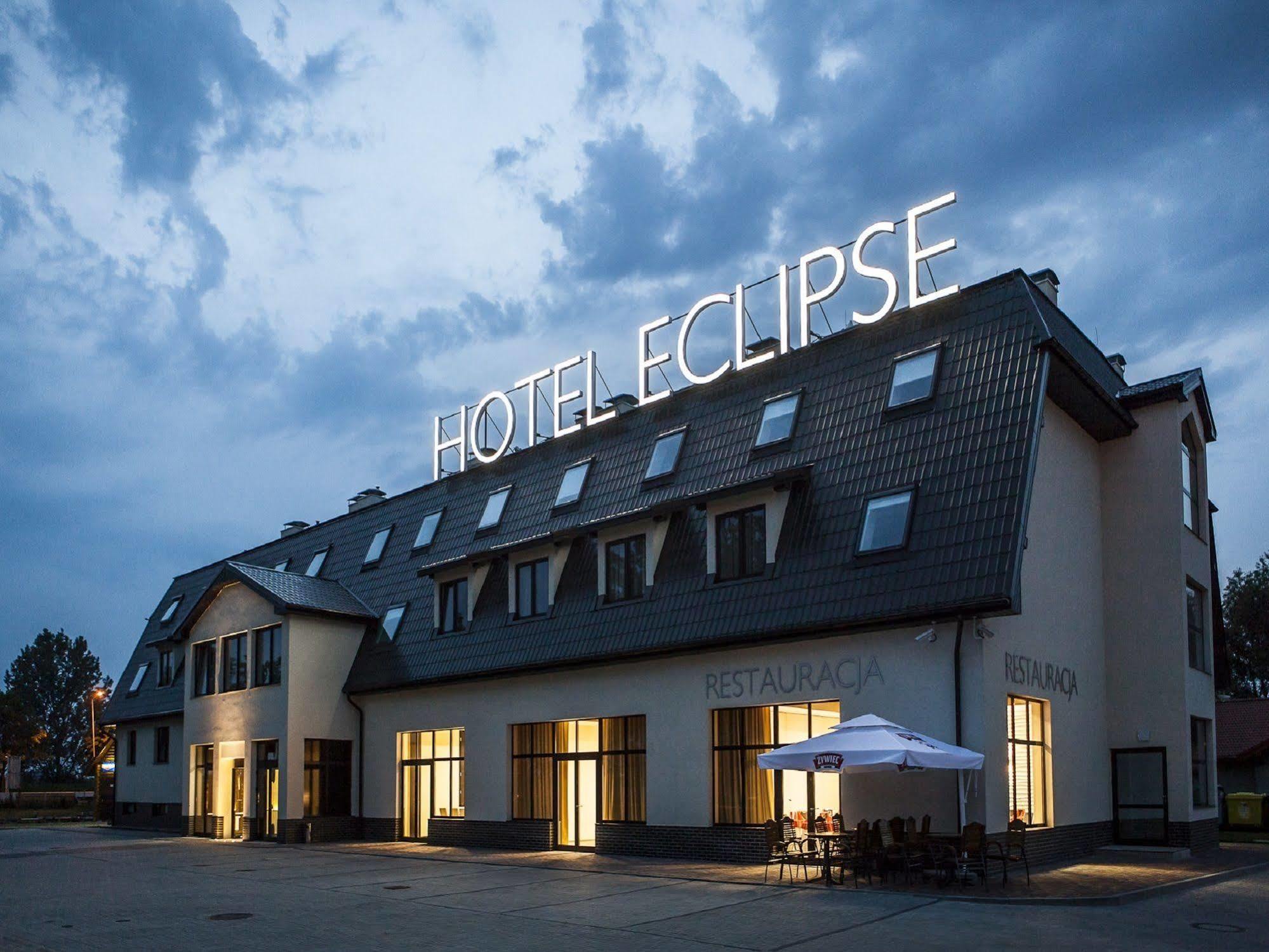 Hotel Eclipse Domasław Exteriér fotografie